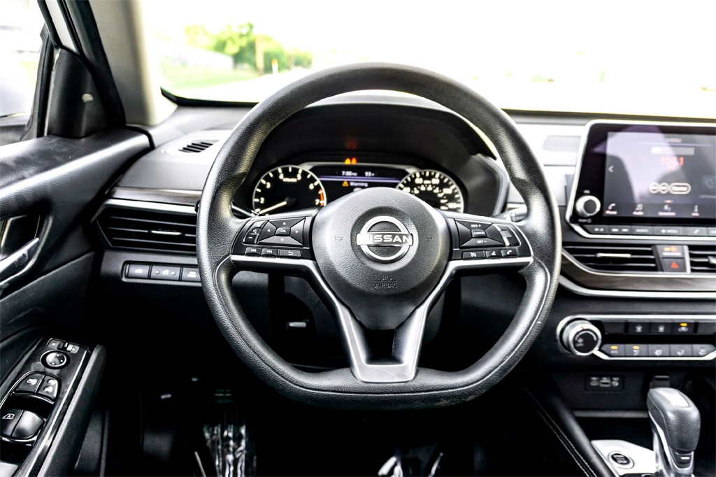 2023 Nissan Altima 2.5 SV photo 29