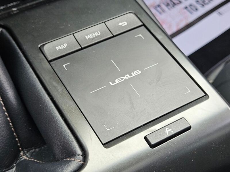 2023 Lexus GX 460 Premium photo 21
