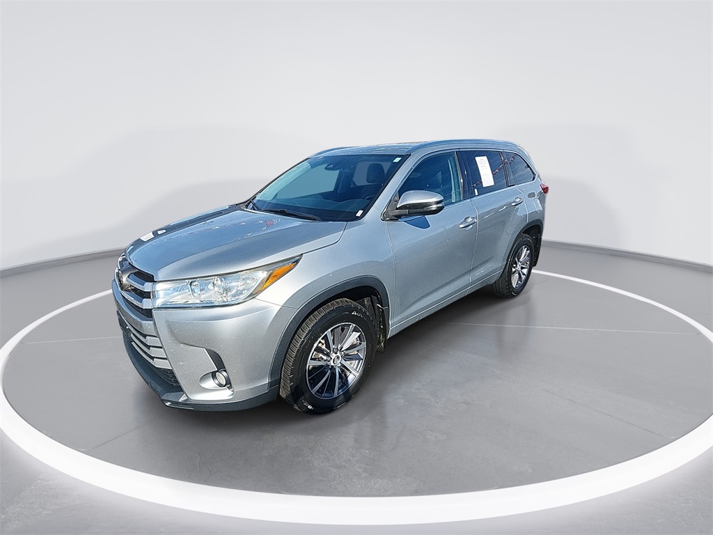 2017 Toyota Highlander XLE photo 4