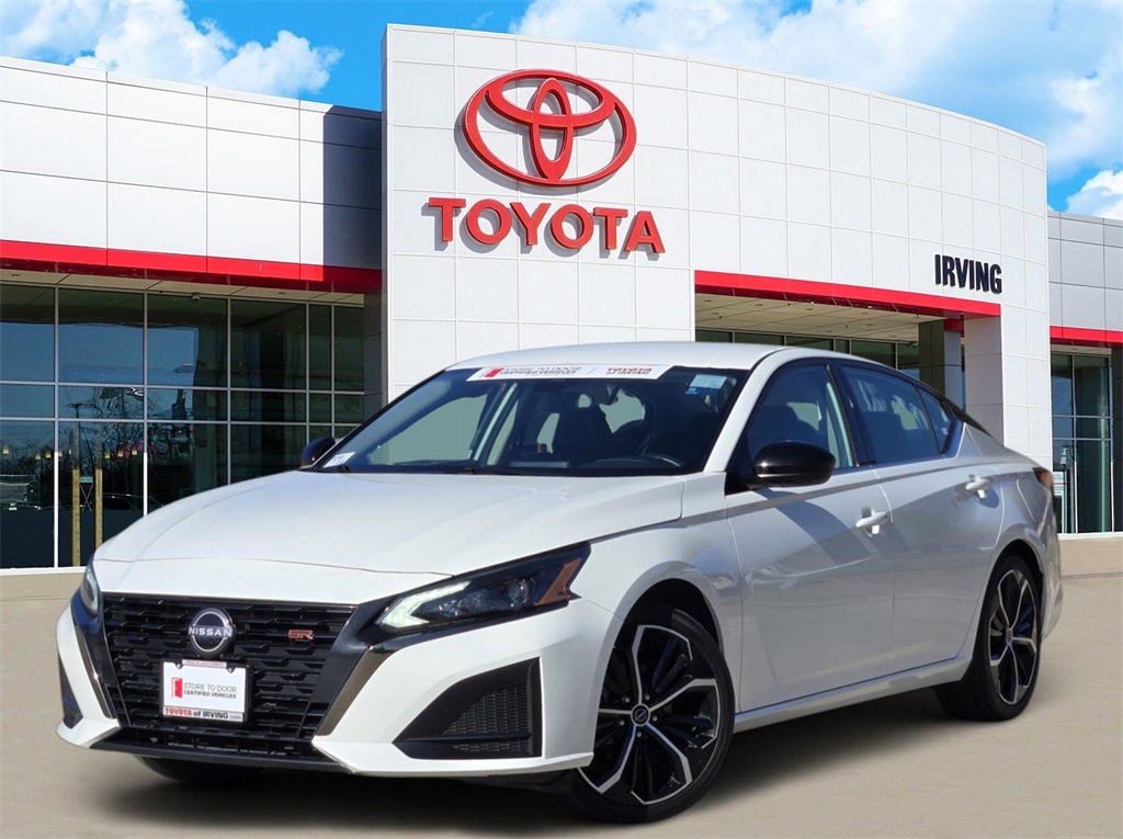 2024 Nissan Altima SR