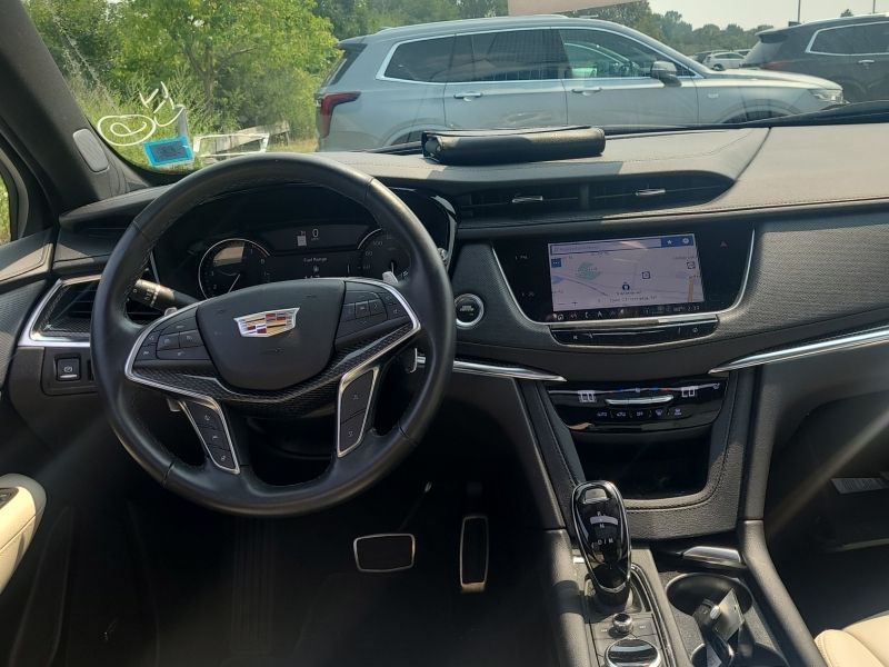 2022 Cadillac XT5 Sport photo 6