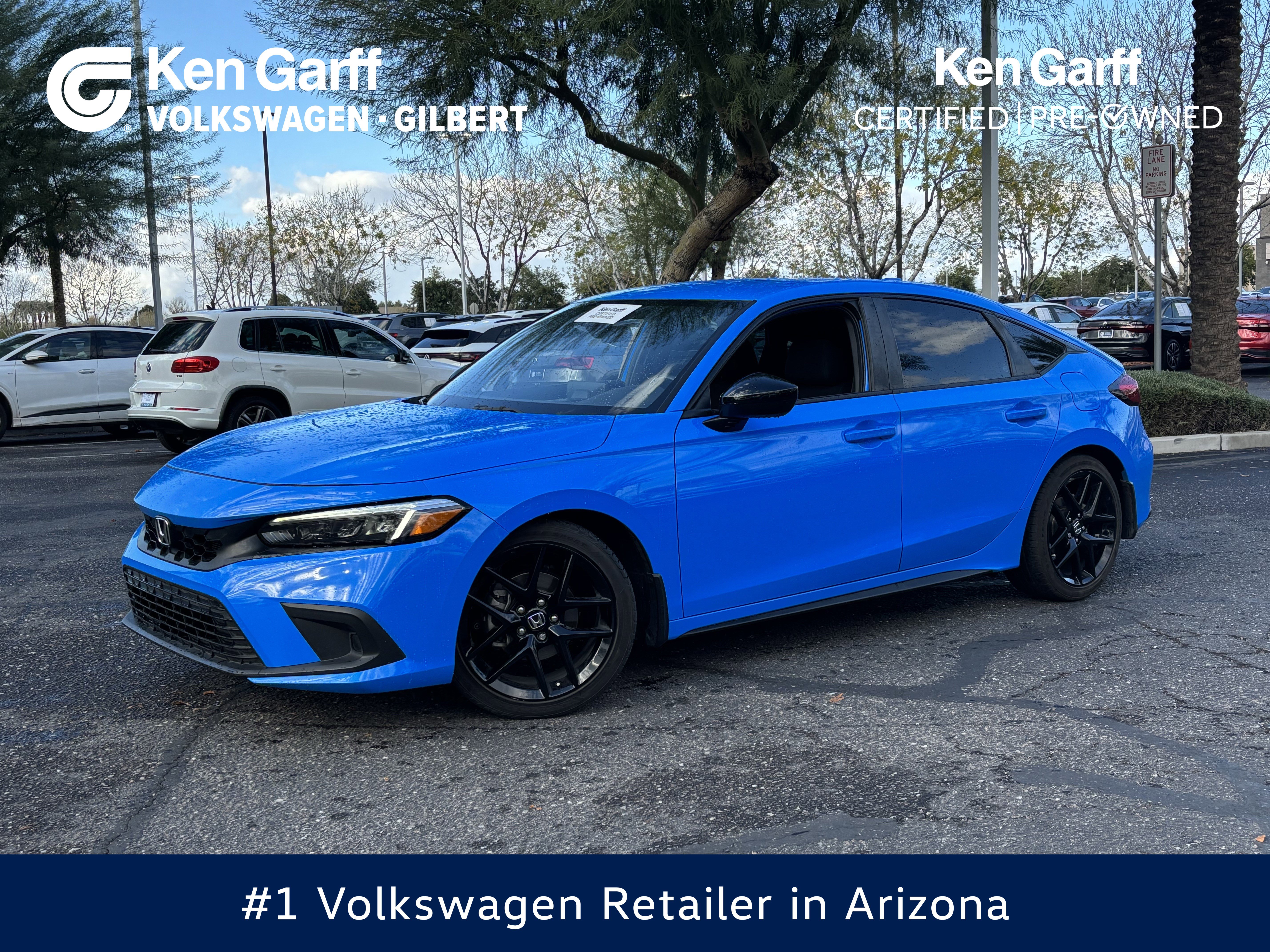 2024 Honda Civic Hatchback Sport's photo