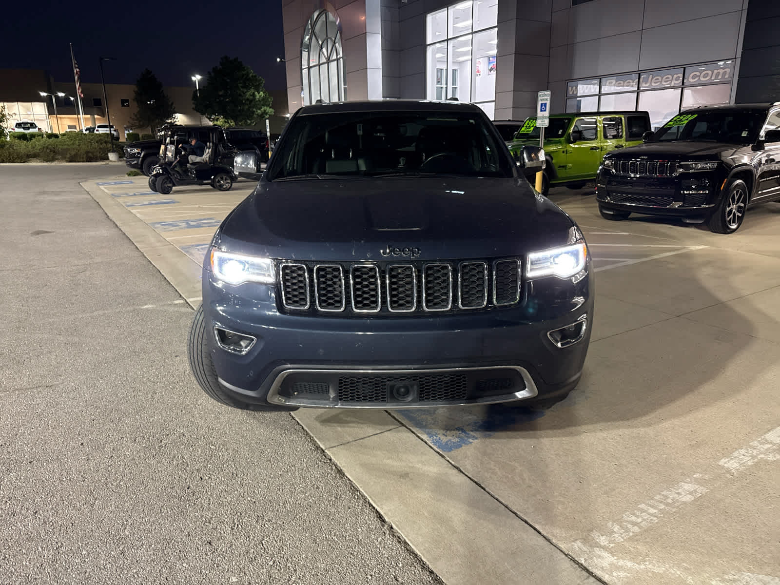 Used 2019 Jeep Grand Cherokee Limited with VIN 1C4RJFBG1KC845362 for sale in Kansas City