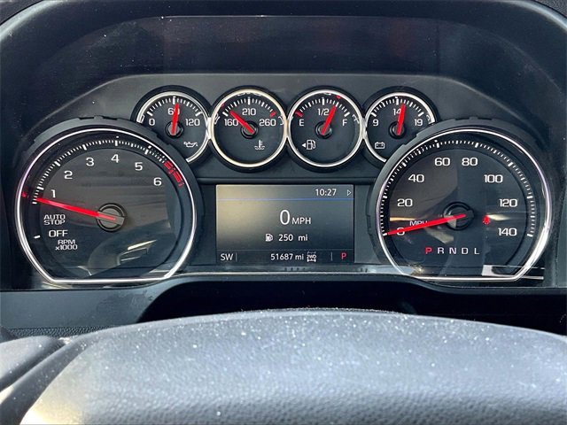 2019 Chevrolet Silverado 1500 LT photo 3