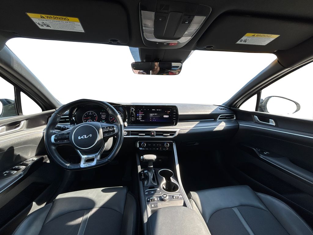 2024 Kia K5 GT-Line photo 17