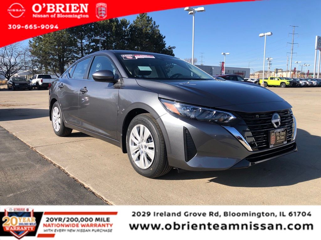 2025 Nissan Sentra S's photo