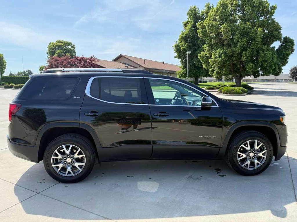 2023 GMC ACADIA - Image 1