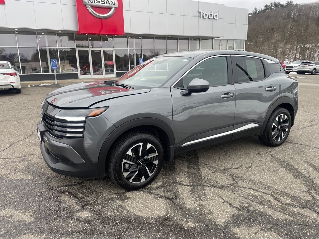 2025 Nissan Kicks SV AWD's photo