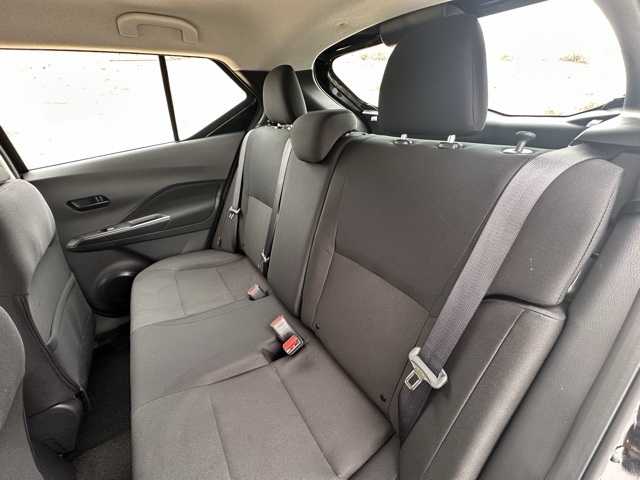 2025 Nissan Kicks Play S photo 21