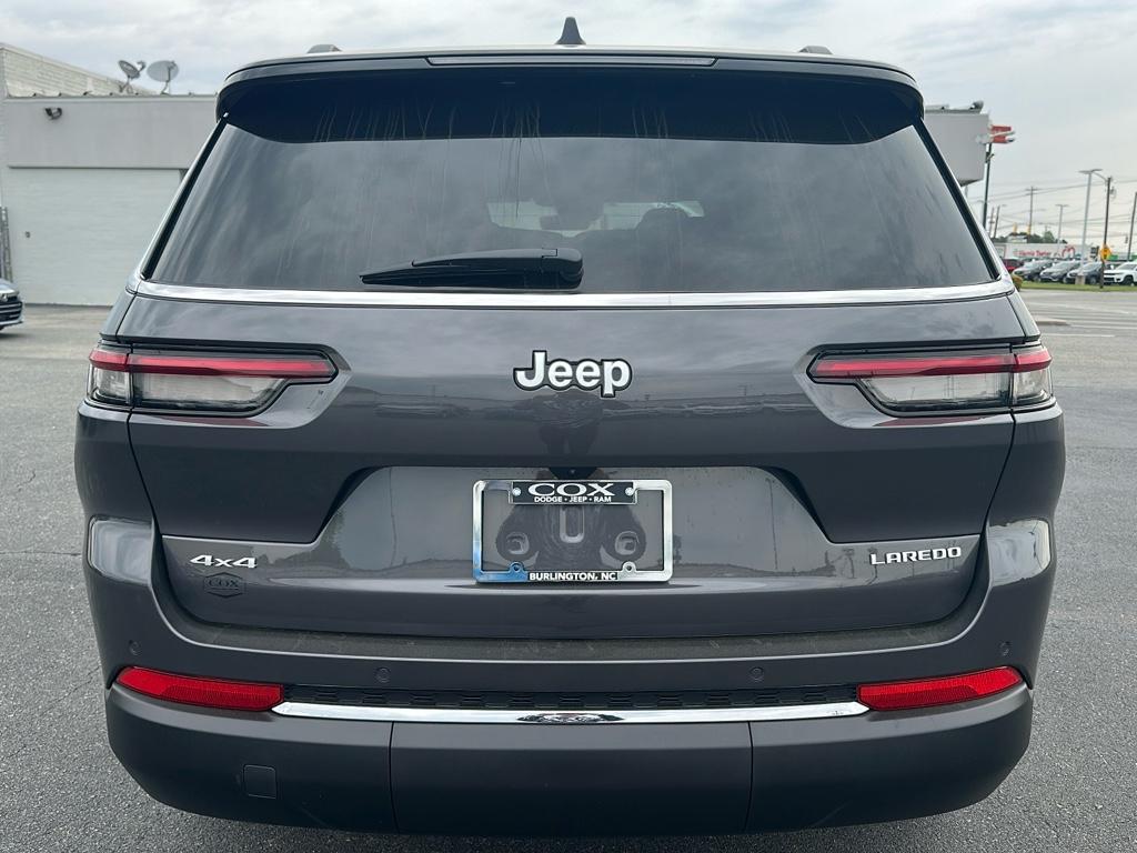 2025 Jeep Grand Cherokee Laredo X photo 5