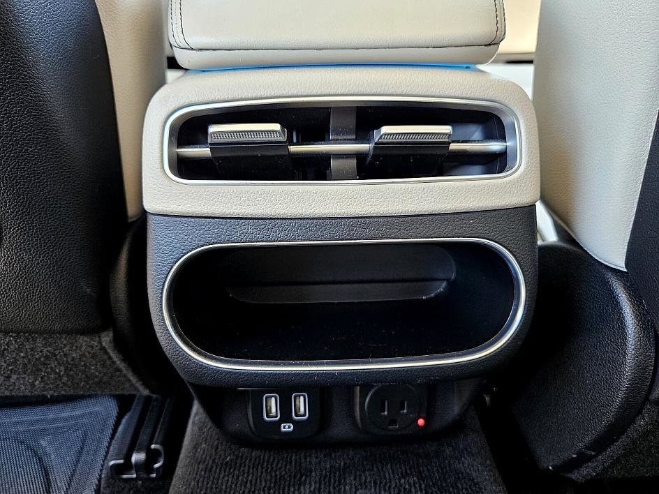 2023 Genesis GV70 2.5T photo 11