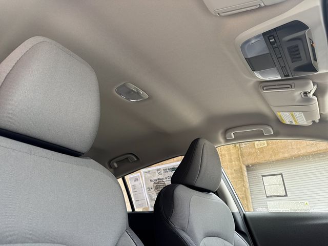 2025 Subaru Crosstrek Base photo 18