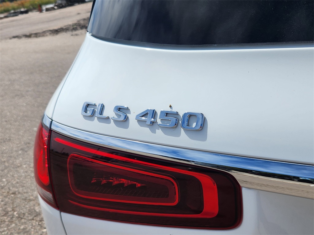 2022 Mercedes Benz GLS 450 4MATIC photo 28