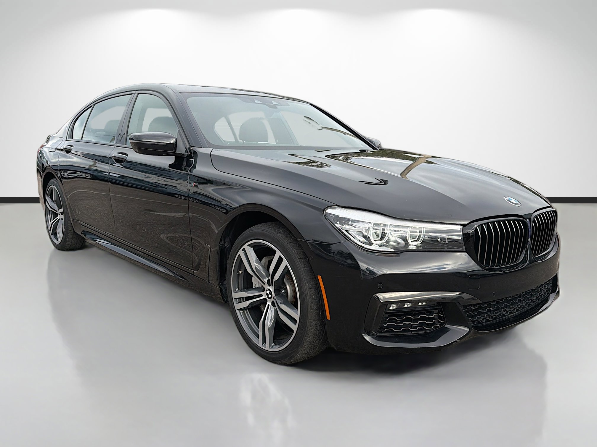 2019 BMW 7 Series 740i