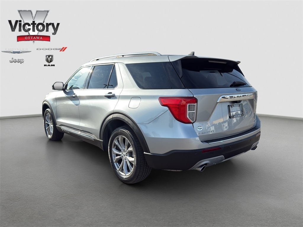 2022 Ford Explorer Limited photo 2