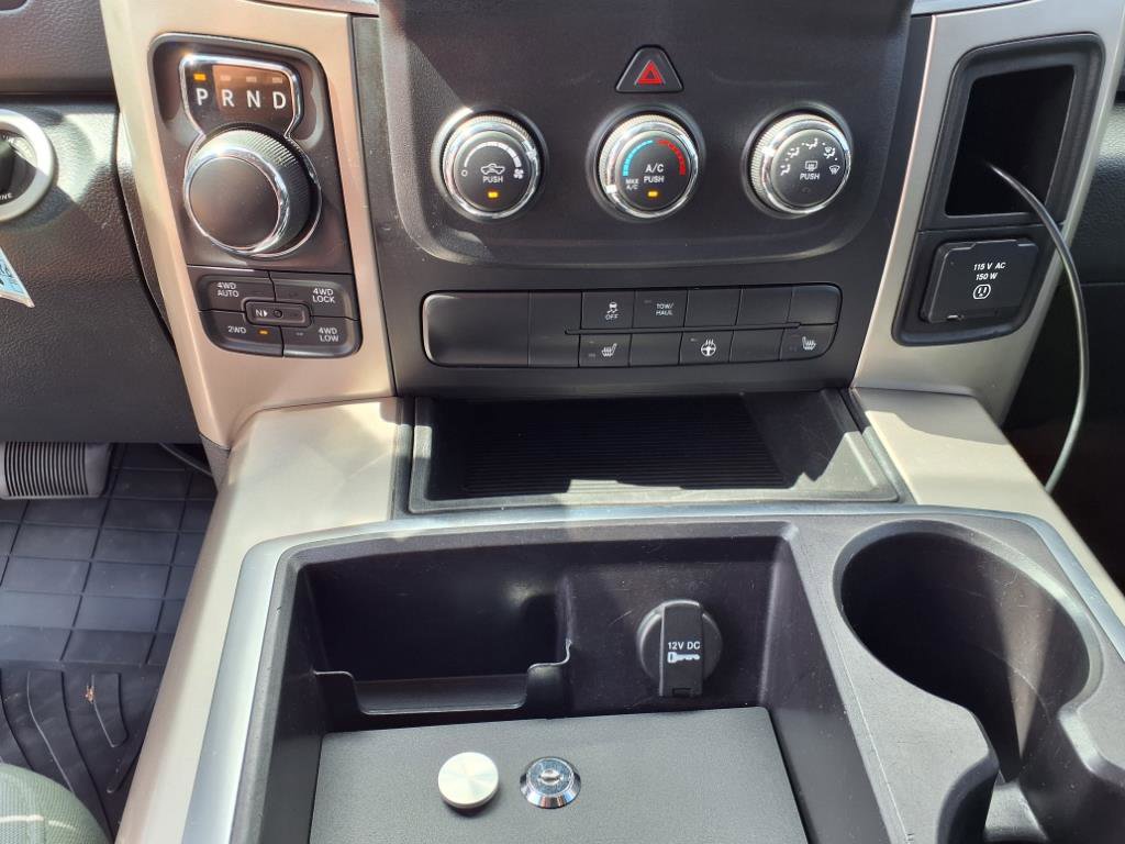 2015 Ram 1500 Big Horn photo 26