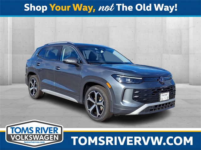 2026 Volkswagen Tiguan SE's photo