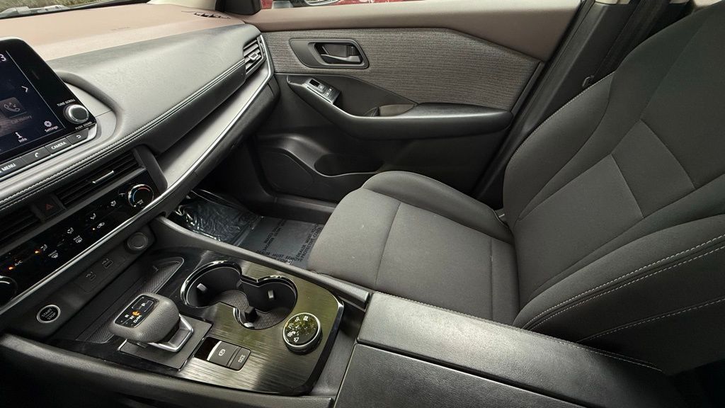 2023 Nissan Rogue S photo 23