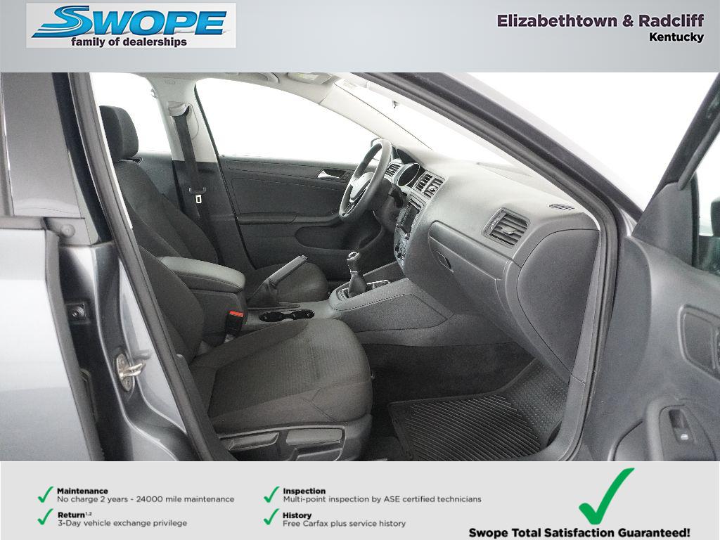 2015 Volkswagen Jetta 2.0 S photo 17