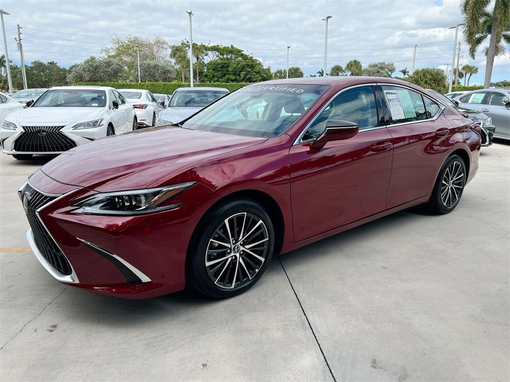 2025 Lexus ES 300h Premium photo 3
