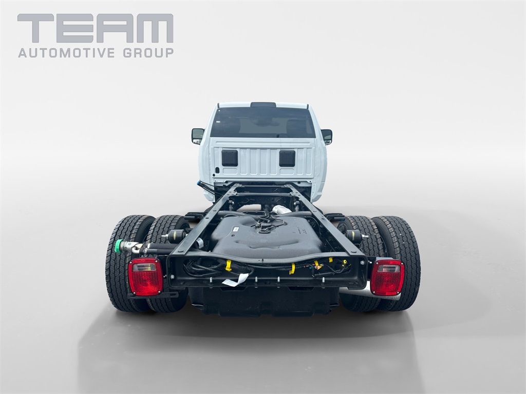 2025 Ram 4500 Tradesman photo 12