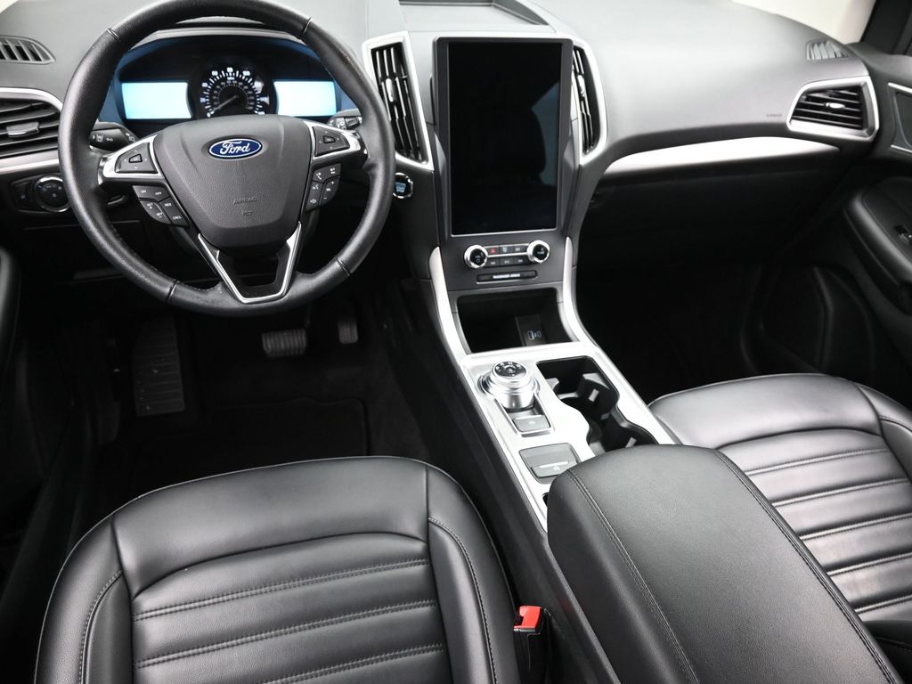 2024 Ford Edge SEL photo 10