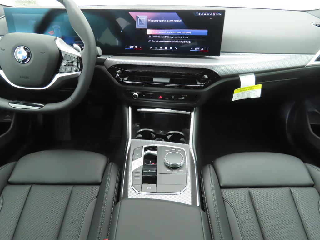 2025 Bmw 330i photo 13