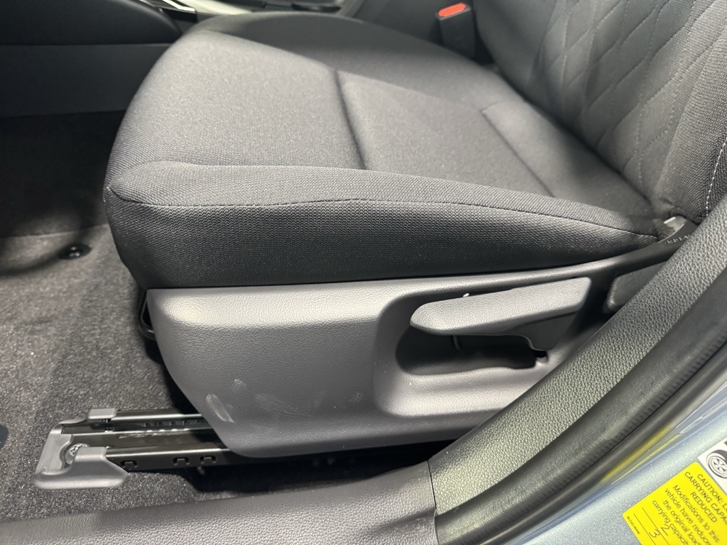 2025 Toyota Corolla SE photo 27