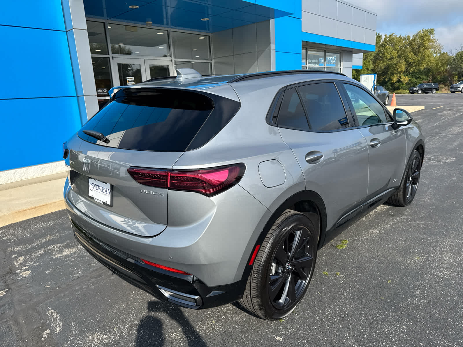 2025 Buick Envision Sport Touring photo 6