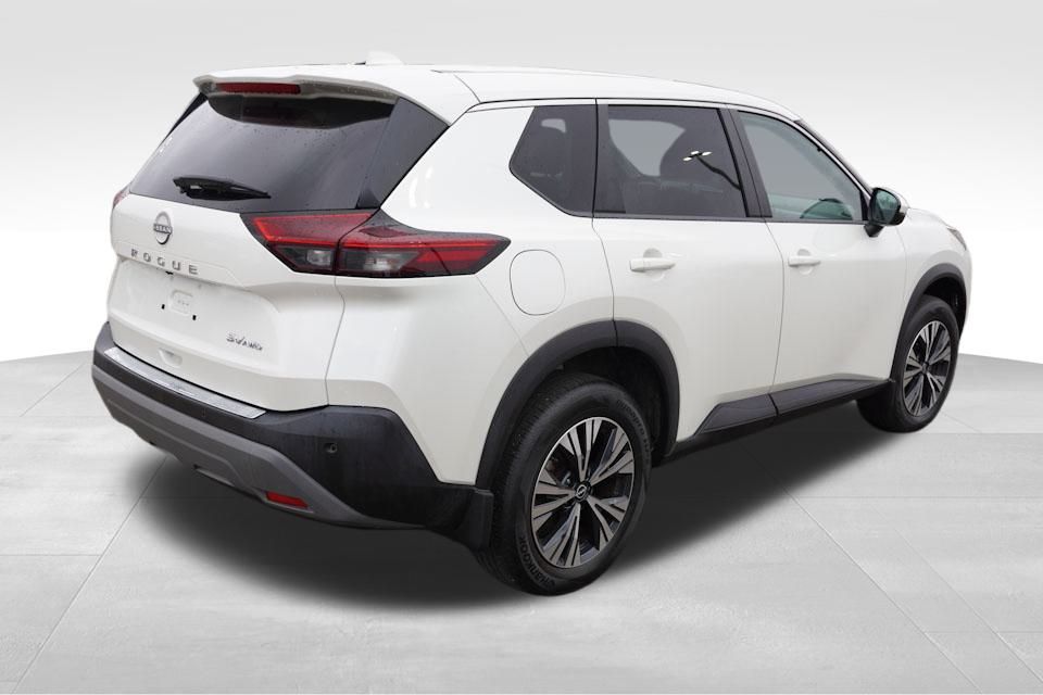 2022 Nissan Rogue SV AWD photo 3