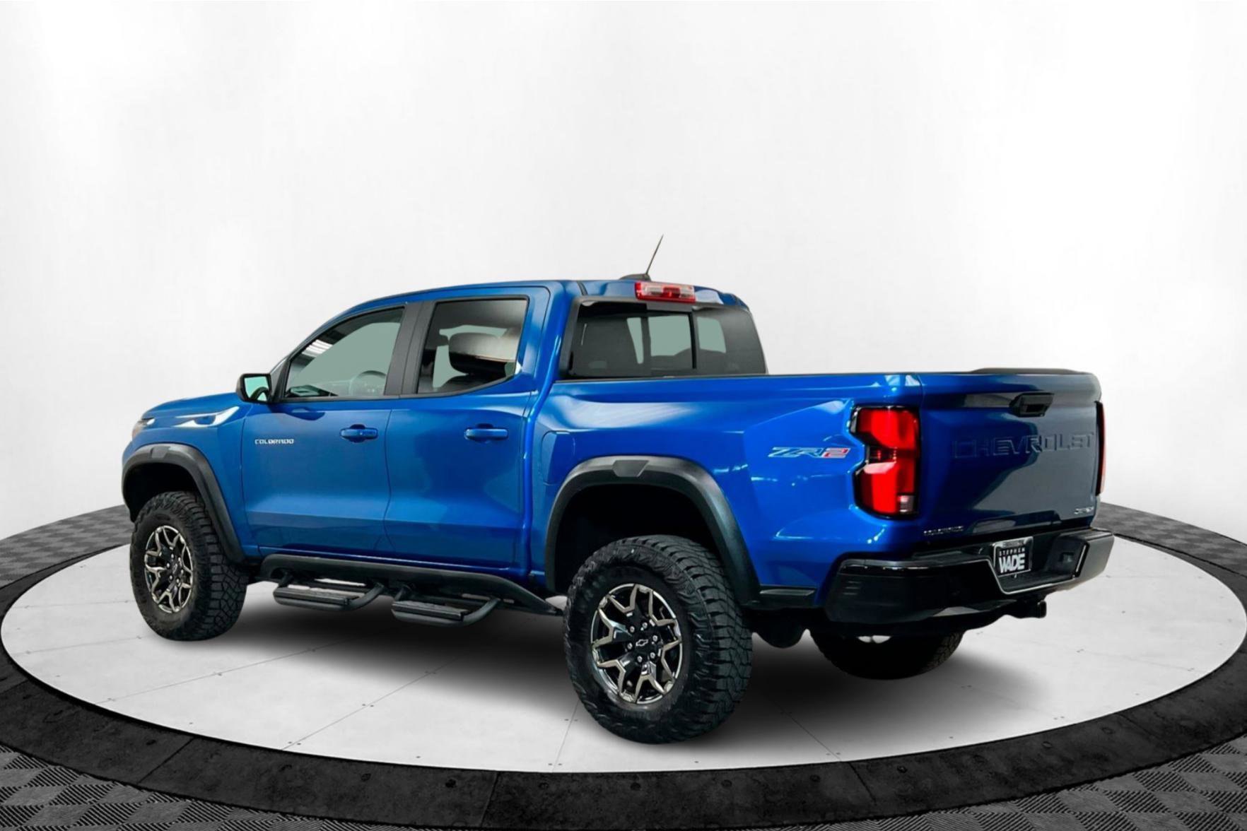 Certified Used 2024 Glacier Blue Metallic Chevrolet ZR2 image 3