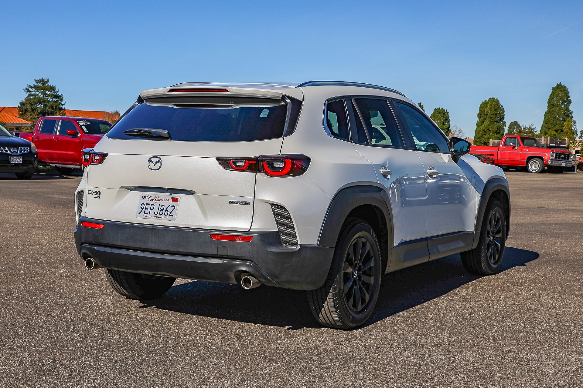 2023 Mazda CX-50 2.5 Preferred Plus photo 3