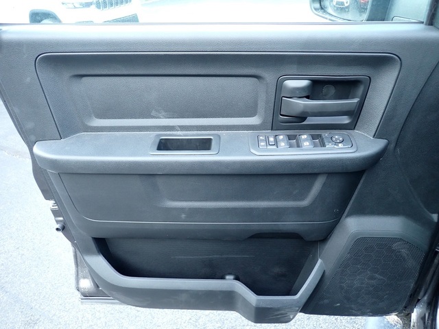 2026 Ram 3500 Tradesman photo 14