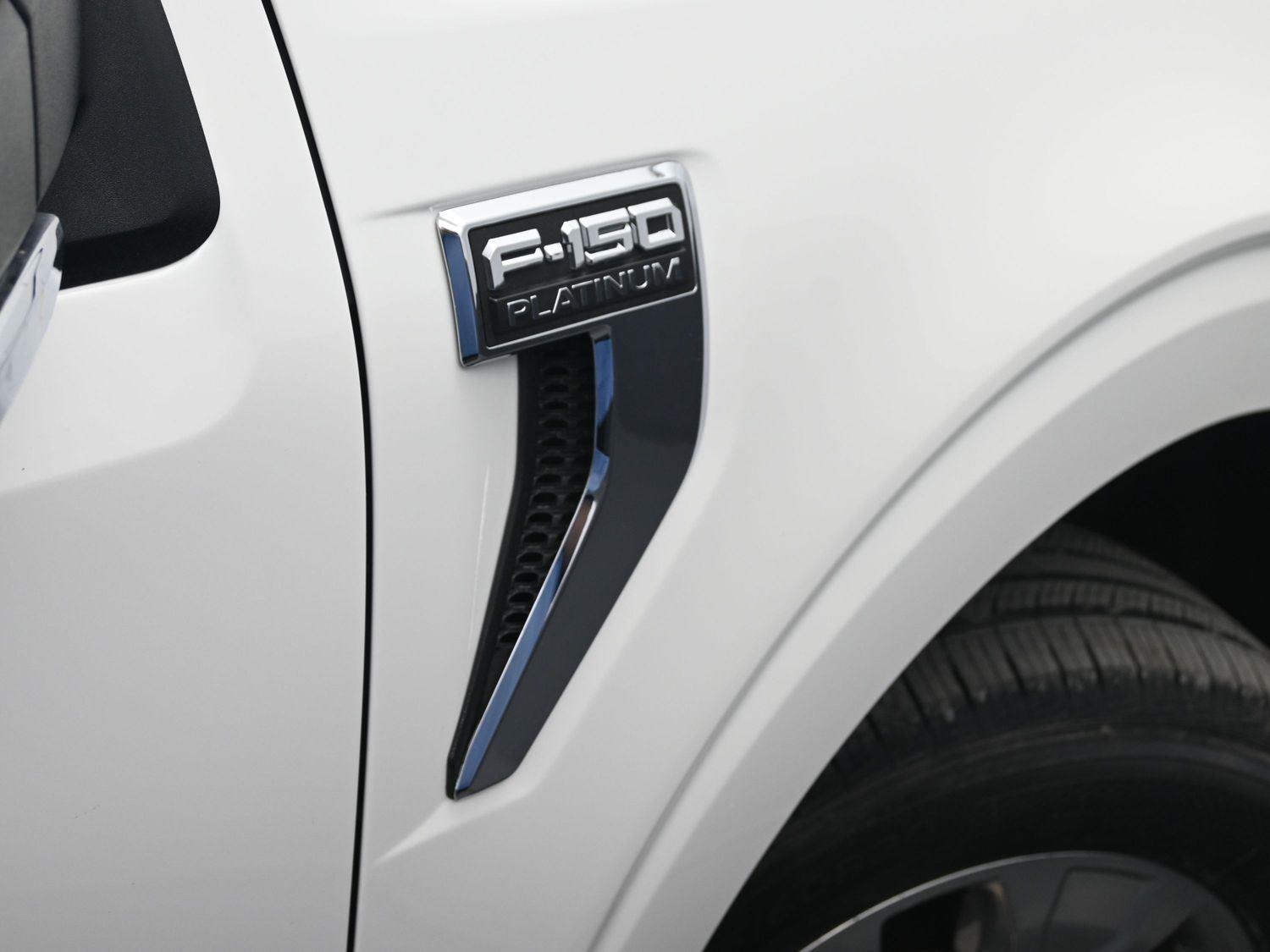 2022 Ford F-150 Platinum photo 4