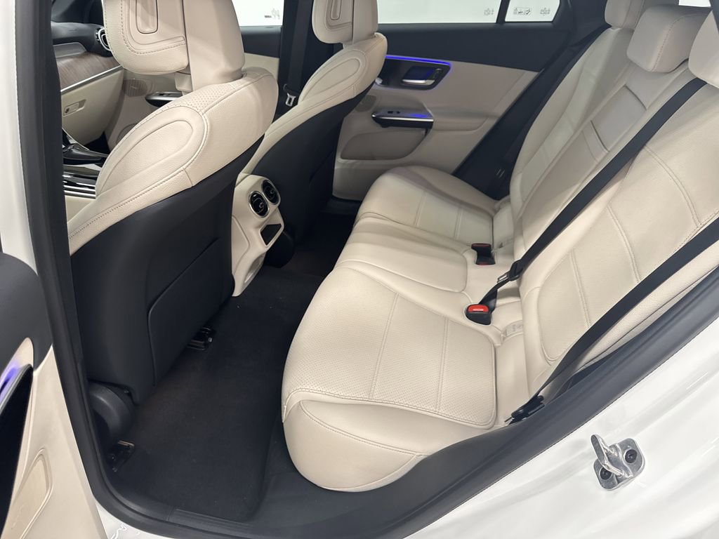2026 Mercedes Benz GLC 300 4MATIC photo 14