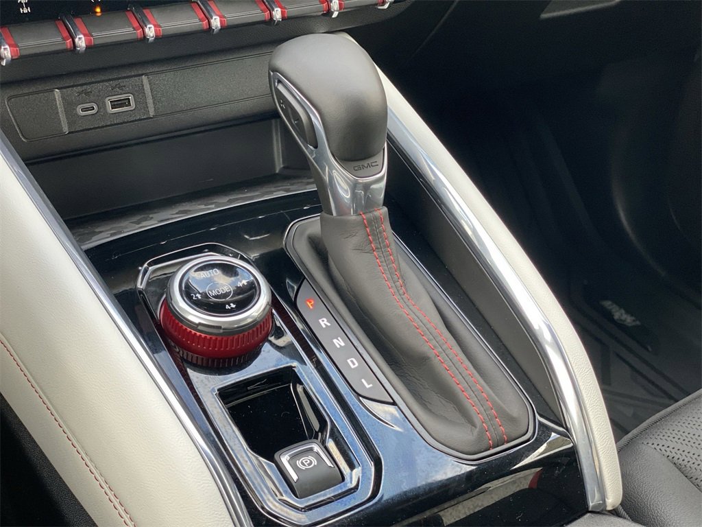 2024 Gmc Canyon AT4X photo 20