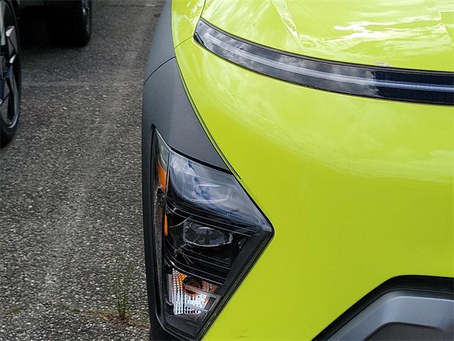 2024 Hyundai Kona SEL photo 4