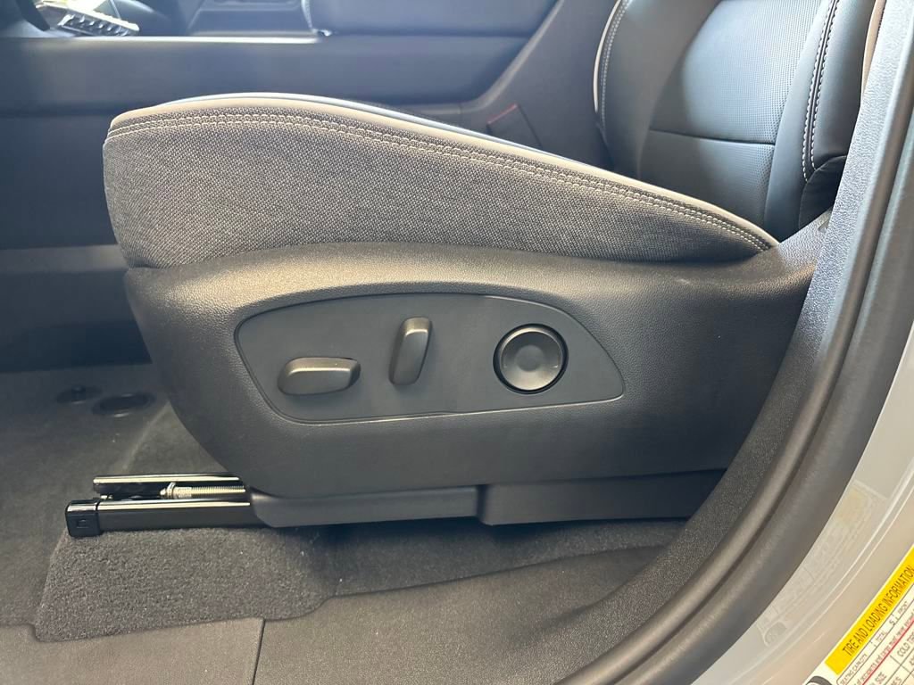 2026 Gmc Sierra Elevation photo 12