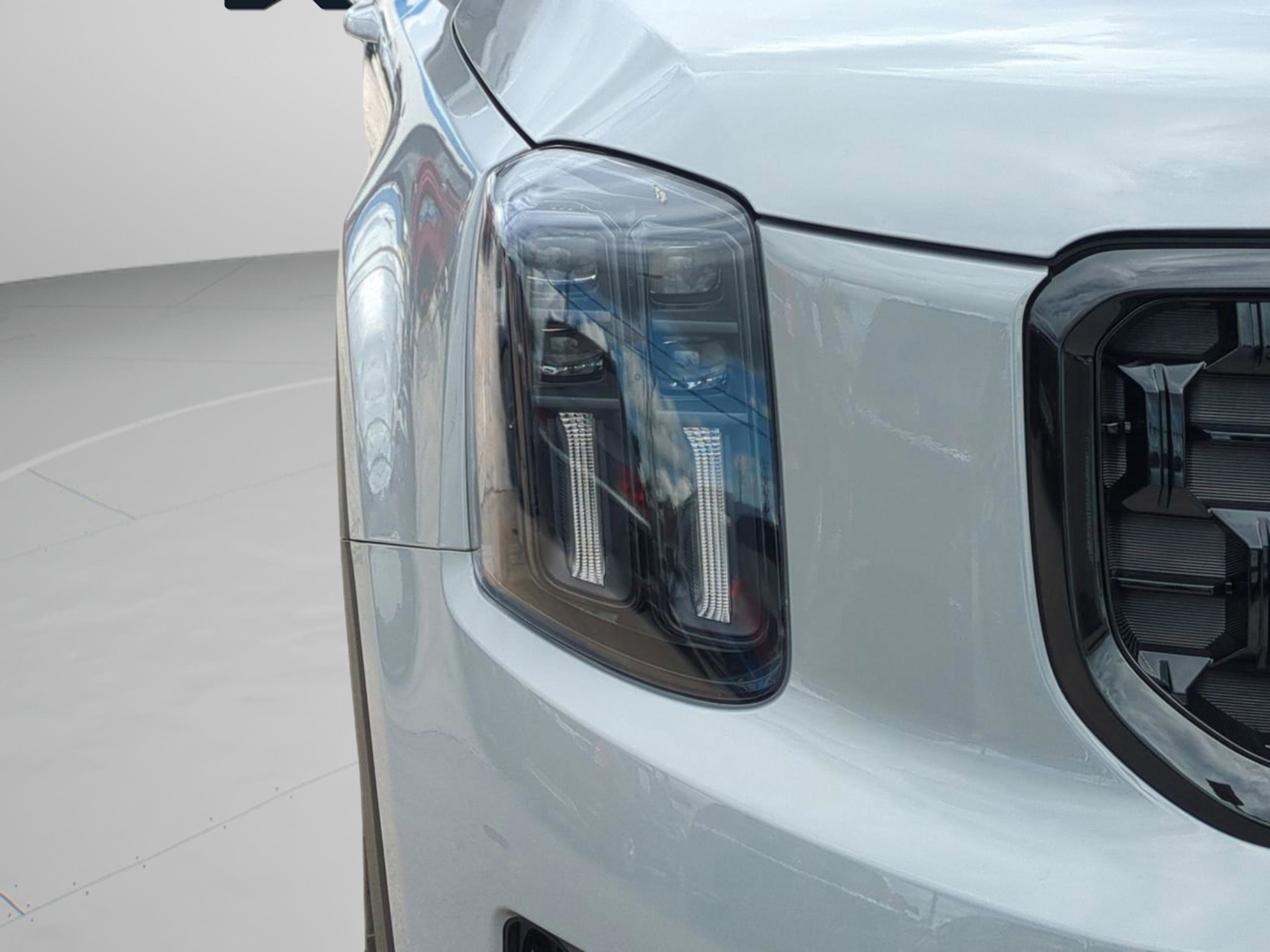 2025 Kia Telluride X-Pro photo 8
