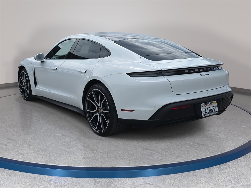 2023 Porsche Taycan Base photo 7