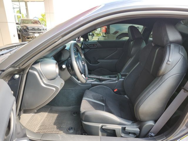 2024 Toyota GR86 Premium photo 16