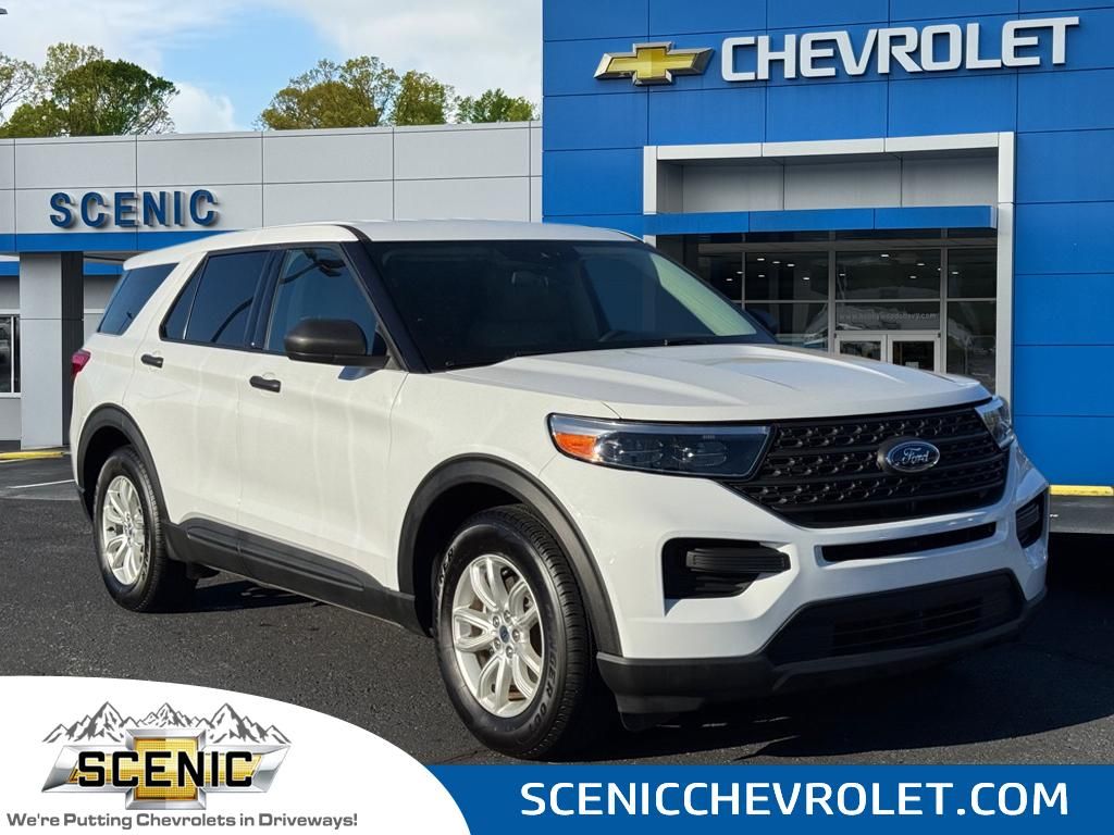 2021 Ford Explorer Base's photo