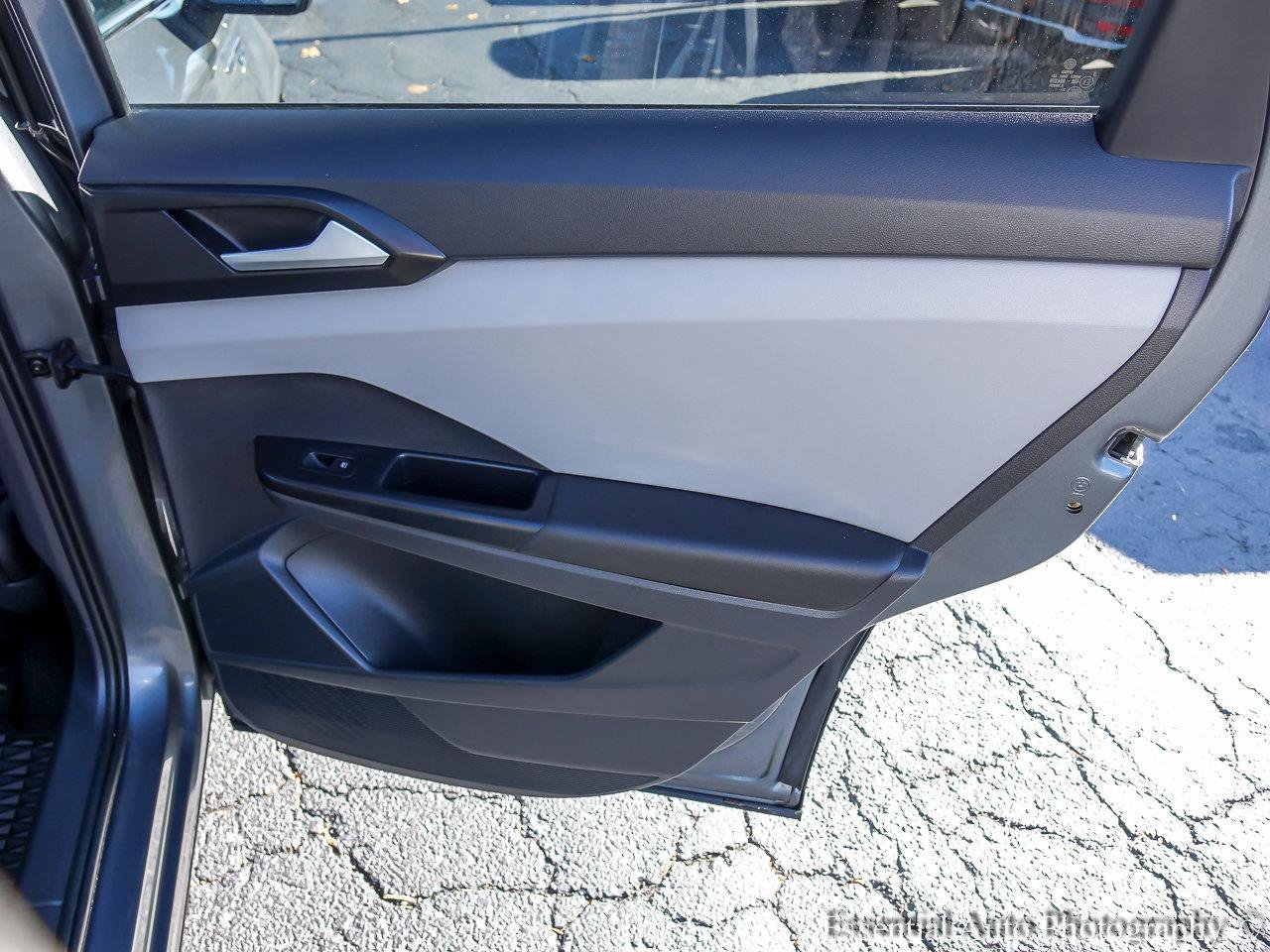 2022 VOLKSWAGEN TAOS - Image 20