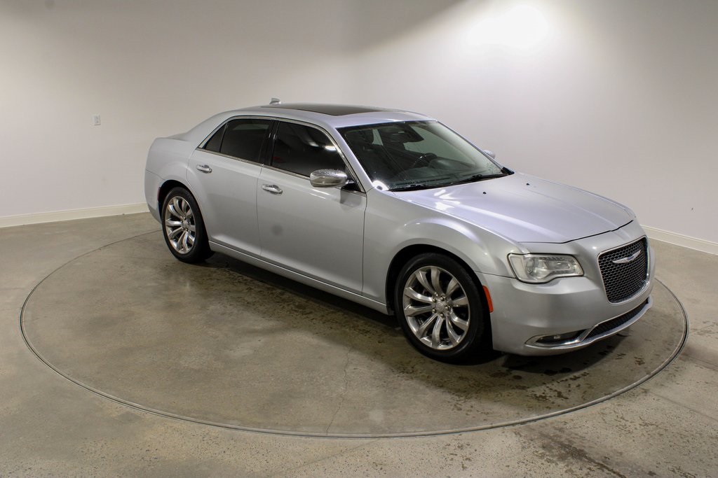 2020 Chrysler 300 Limited photo 7