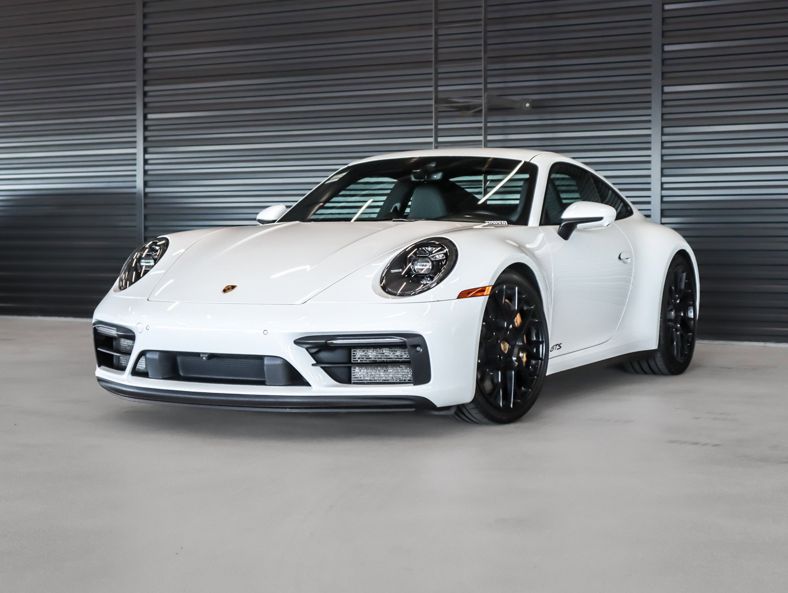 2024 Porsche 911 GTS's photo