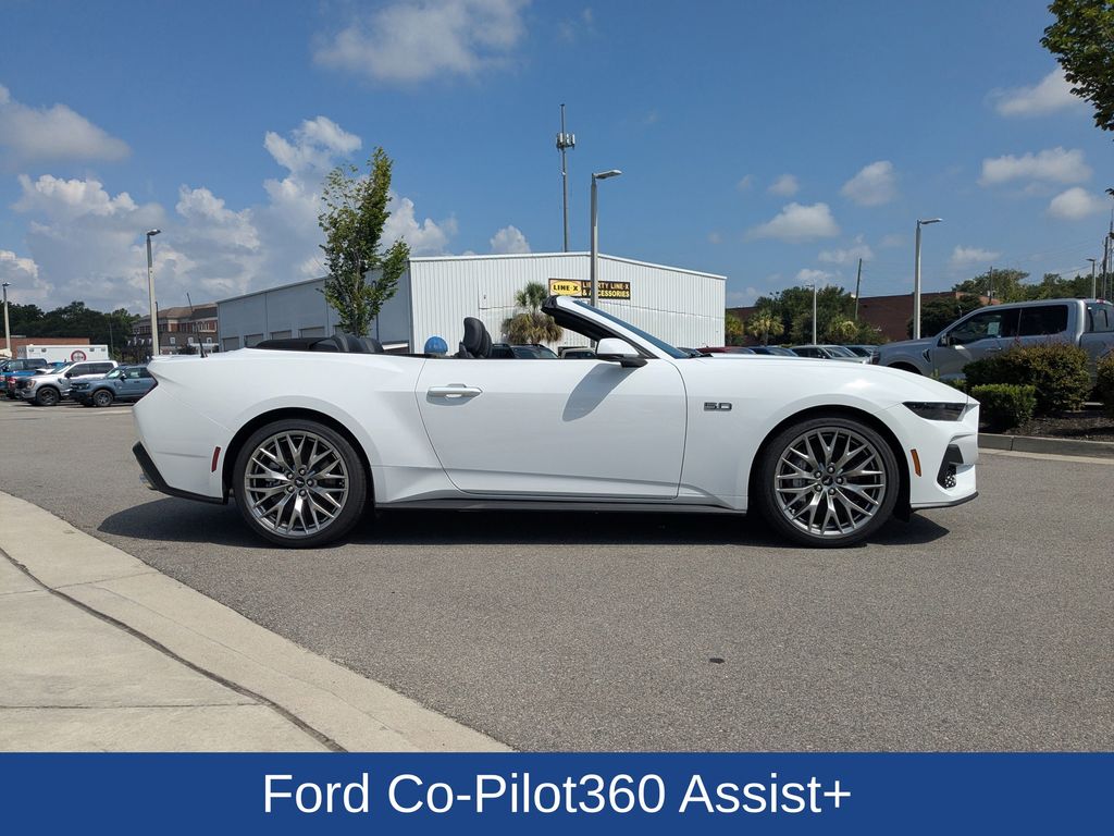 2025 Ford Mustang GT Premium Convertible photo 3