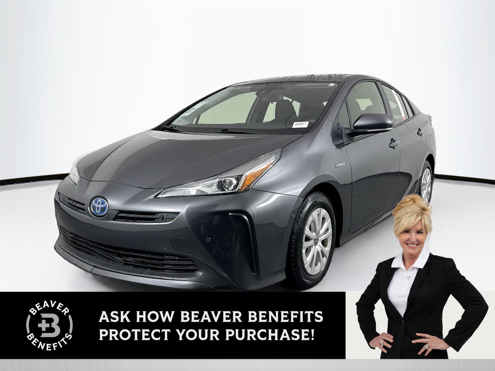 2022 Toyota Prius LE's photo