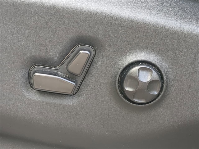 2023 Chrysler Pacifica Hybrid Touring L photo 21
