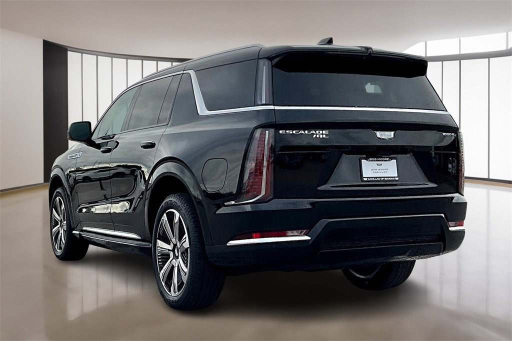 2026 Cadillac Escalade IQ Premium Luxury photo 3