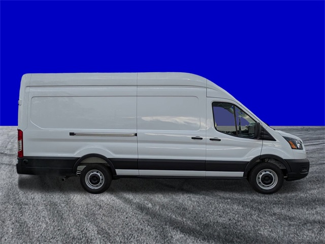 2026 Ford Transit Cargo photo 3